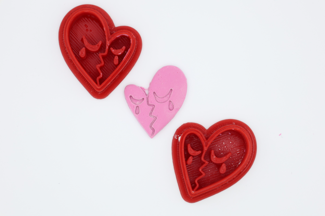 Crying Heart - Polymer Clay Cutter